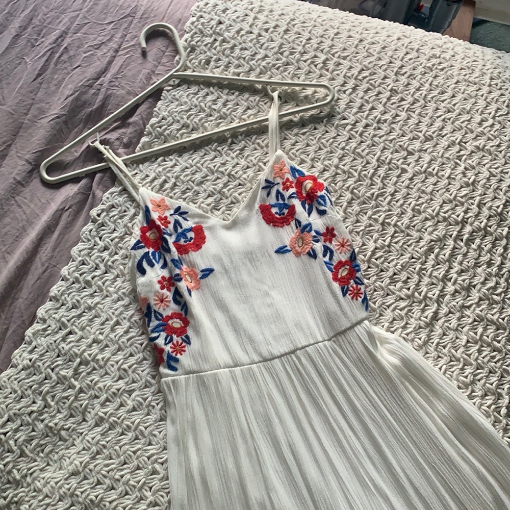 Beautiful floor length summer dress!